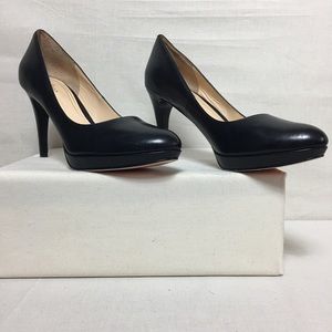 Cole Haan Chelsea Pump - Size 10 - Black